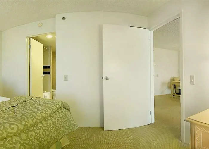 Embassy By Hilton Downtown North Hotel Phoenix